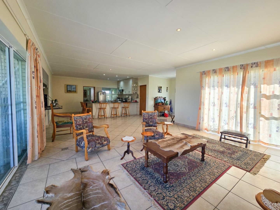 3 Bedroom Property for Sale in Stilbaai Wes Western Cape
